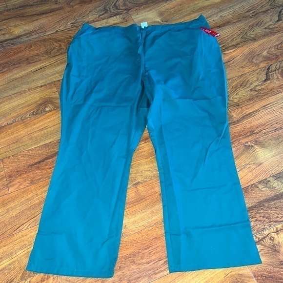 RED Panda Scrub Pants 3XL Petite NWT - Picture 4 of 4